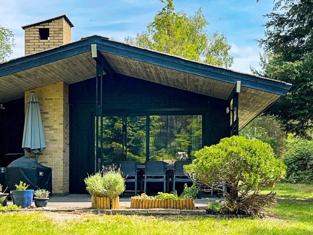 6 Person Holiday Home In V Ggerl Se Bøtø By المظهر الخارجي الصورة