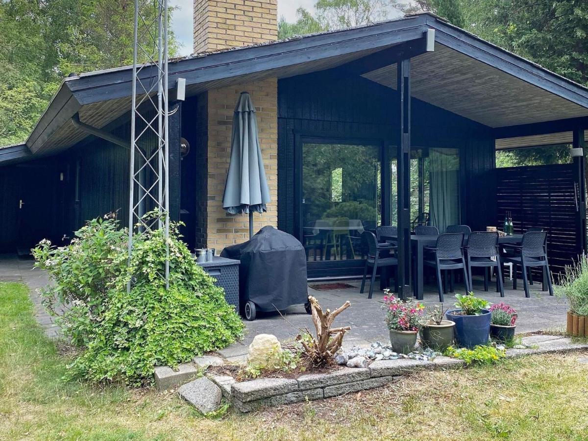 6 Person Holiday Home In V Ggerl Se Bøtø By المظهر الخارجي الصورة